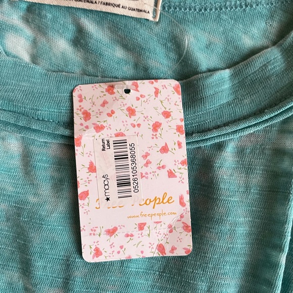 Free People We The Free lagenlook top with cutout back NWT - Picture 6 of 9